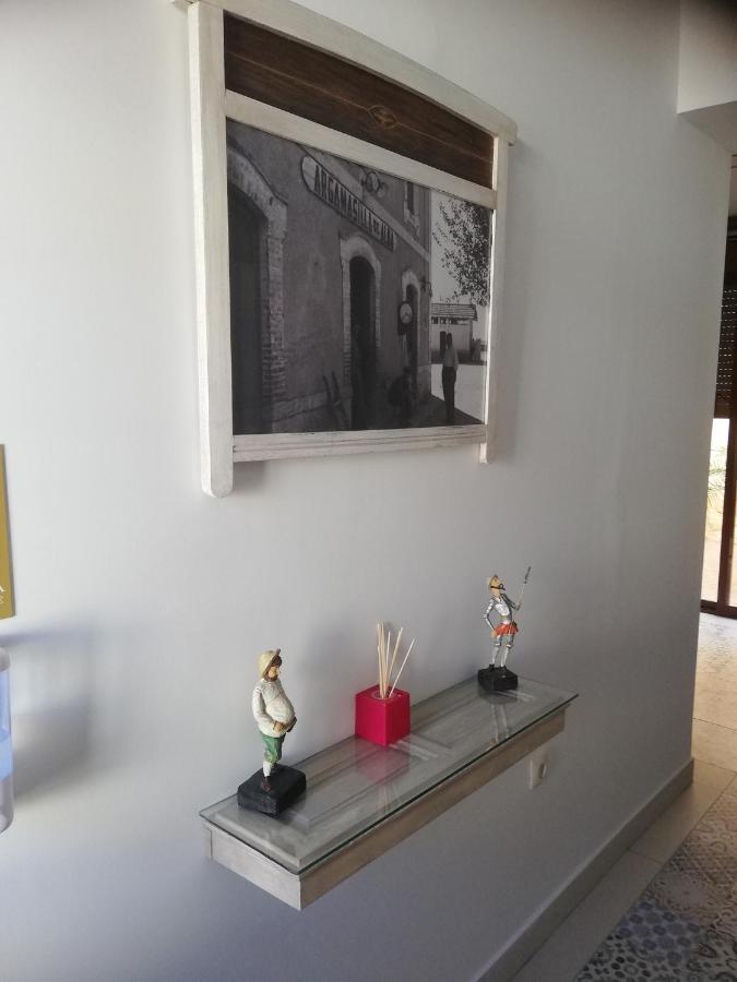 Hostal El Lugar De La Mancha Argamasilla de Alba エクステリア 写真